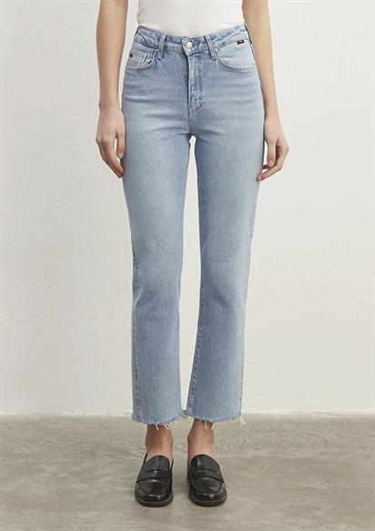 Mavi New York Bleach Classic Kadın Jean Pantolon  101441-86391