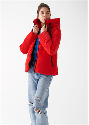 Mavi Kapüşonlu Kırmızı  Kadın Ceket  1110043-81773