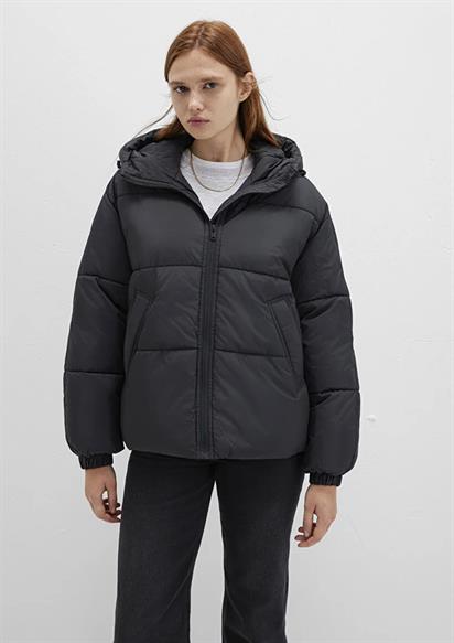 Mavi Kısa Şişme Mont Siyah Kadın Mont 1110199-900