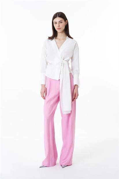 Quzu Önü Bağlama Detaylı Bluz 25YBLZ00130