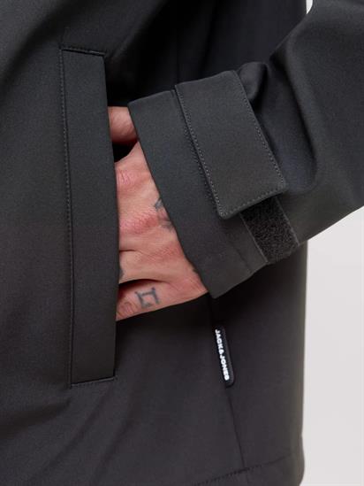 Jack&Jones Jjthatcher Softshell Erkek Mont 12279288