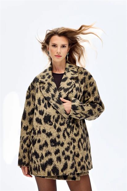 Quzu Leopar Desenli Kaban