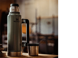 Stanley Klasik Vakumlu Çelik Termos Yeşil 1.4 Litre