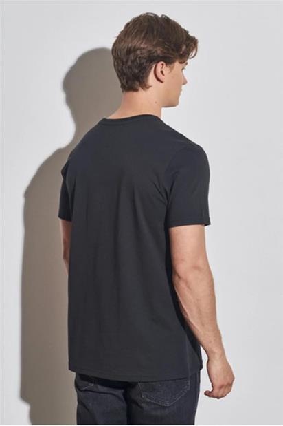 Wrangler Lightweight SS 3Color Logo Crew Neck Bisiklet Yaka T-shirt W7H4D3XV6