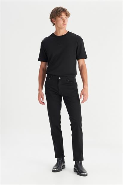 Wrangler Texas Slim Erkek Pantolon W12S004001