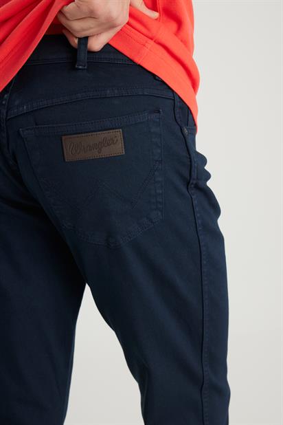 Wrangler Texas Erkek Slim Pantolon