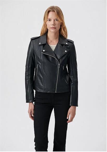 Mavi Kadın Mont 1110221-900