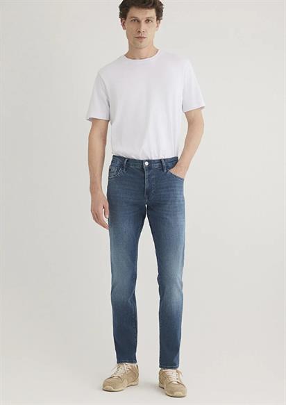 Mavi Jake Mid Shaded Lux Black Erkek Jean 0042289559