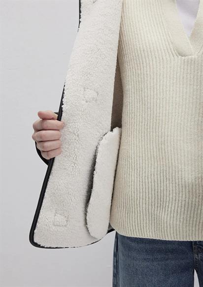 Mavi Kapişonlu  Siyah Kadın Mont 1110612-900