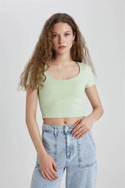 Defacto Fitted U Yaka Kısa Kollu Tişört C6102AX