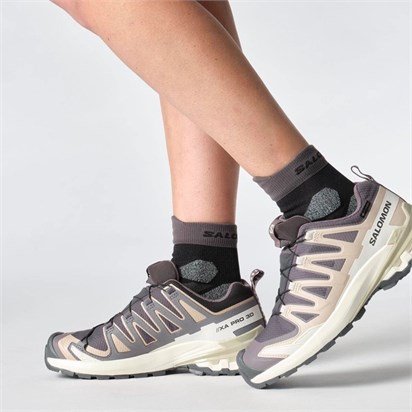 Salomon Xa Pro 3D V9 Gore-Tex Kadın Outdoor Ayakkabı L47744700