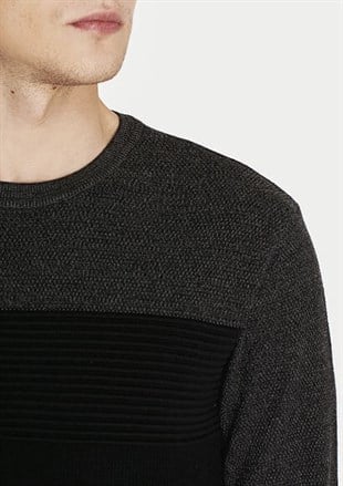 Mavi Erkek Kazak Siyah