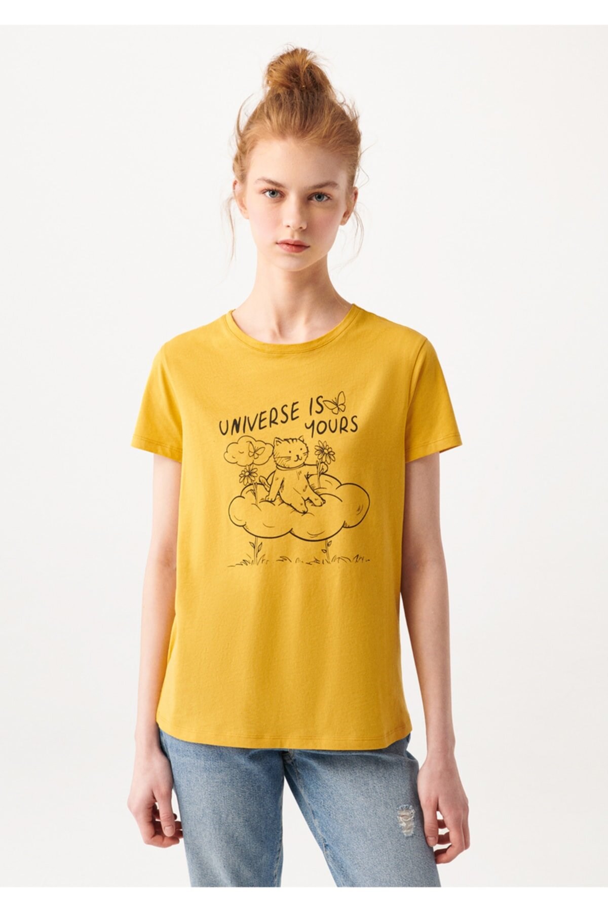 Mavi Bulut Baskılı Açık Hardal Kadın T-Shirt 1610271-71339