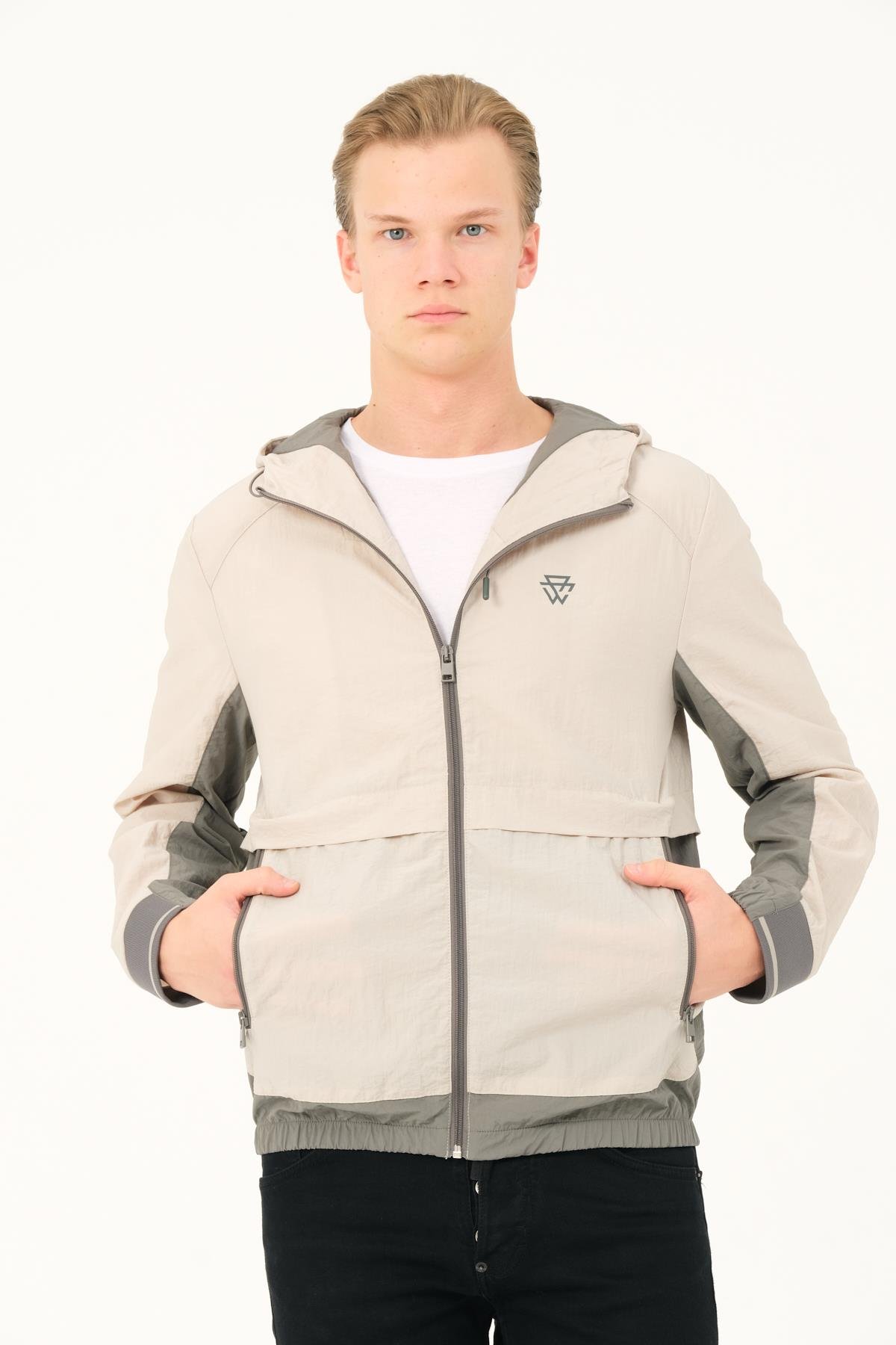 Sherpa Peaks Rüzgarlık SP2402