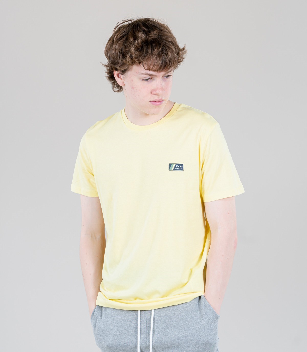 Jack&Jones Jcojake Badge Tee Ss Crew Neck Erkek T-Shirt 12208432