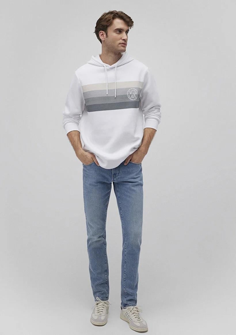 Mavi Kapüşonlu Baskılı Beyaz Sweatshirt 0610307-620