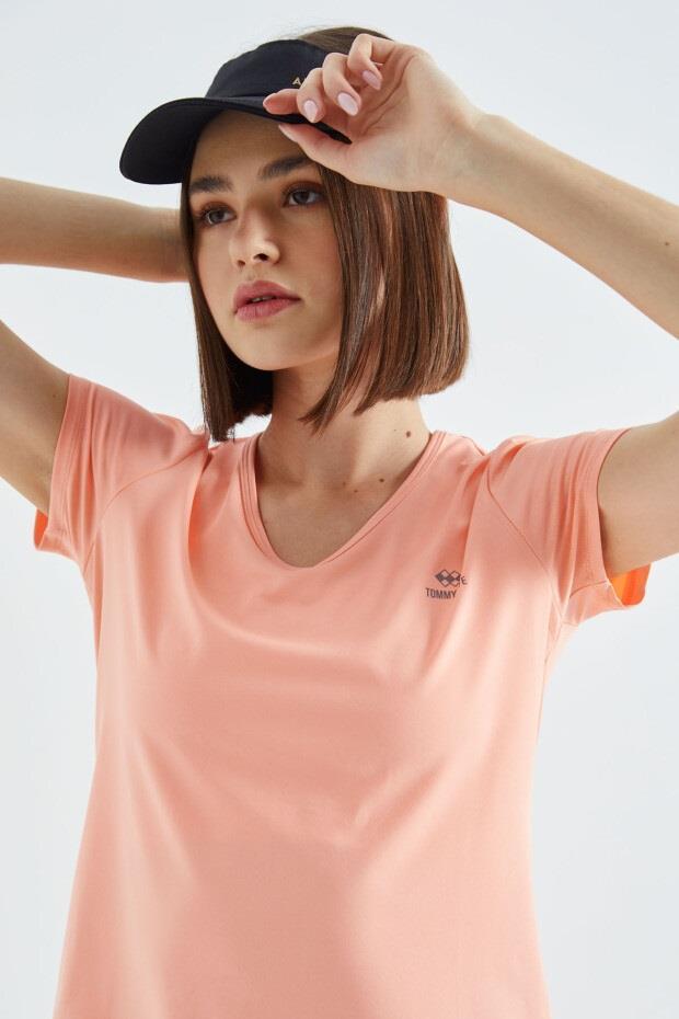 Tommylıfe Kadın T-Shirt V Yaka