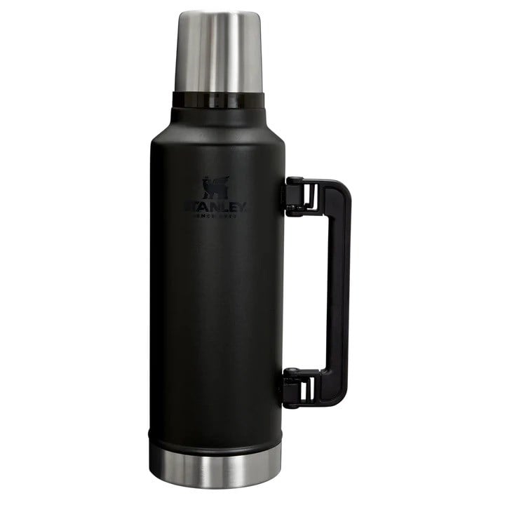 Stanley The Legendary Classic Bottle 1.9L / 2.0QT Black 2.0