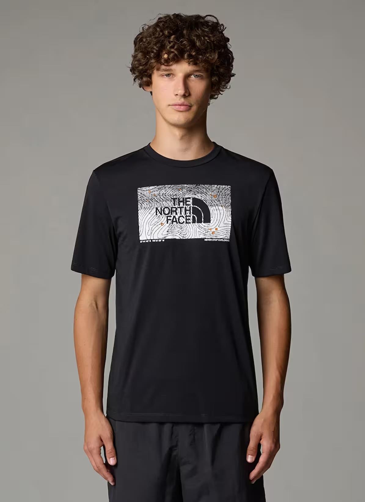 The North Face M Foundatıon Abstract Graphıc Tee Erkek T-Shirt NF0A8BQVJK31
