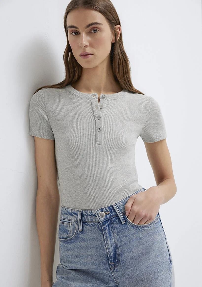 Mavi Basic Kadın T-Shirt 1613806-83096