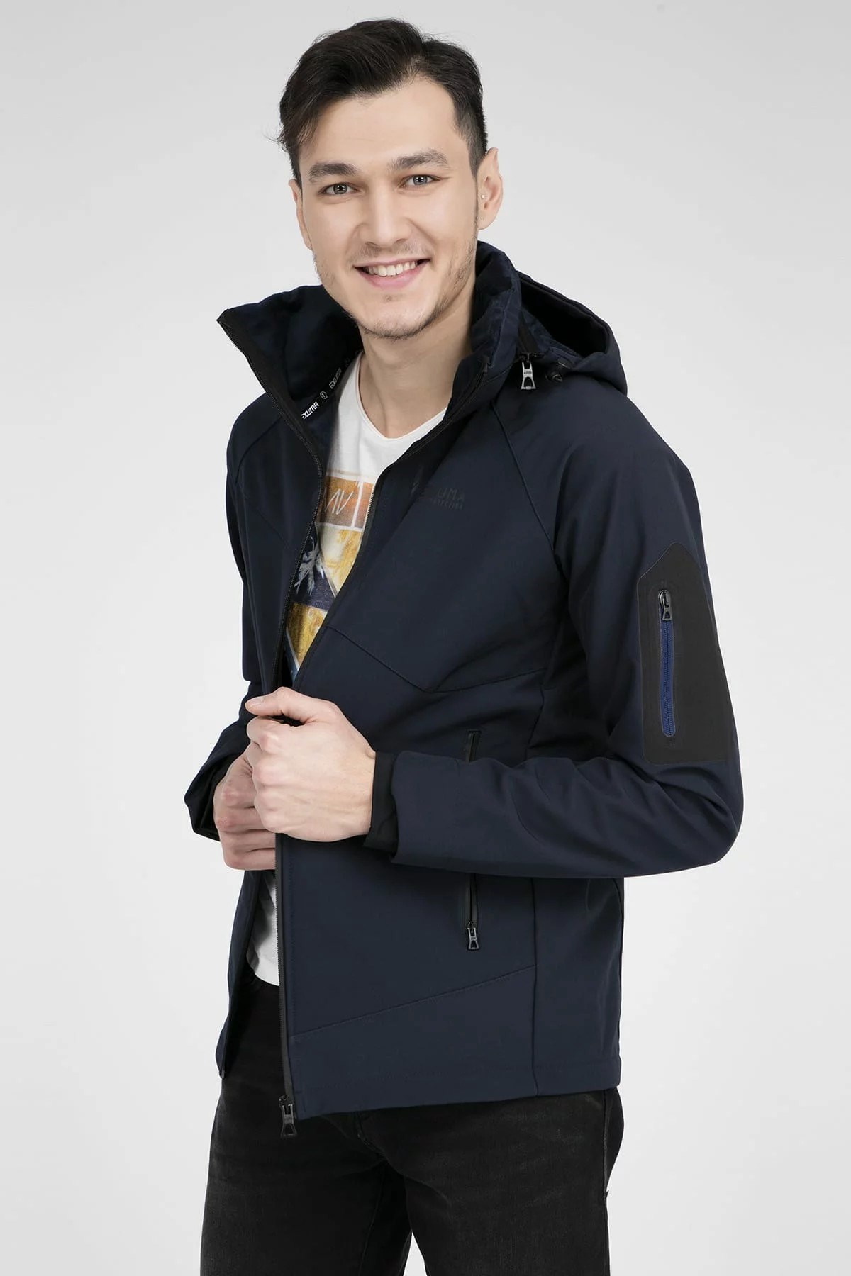281137Exuma Men Softsehell Mont