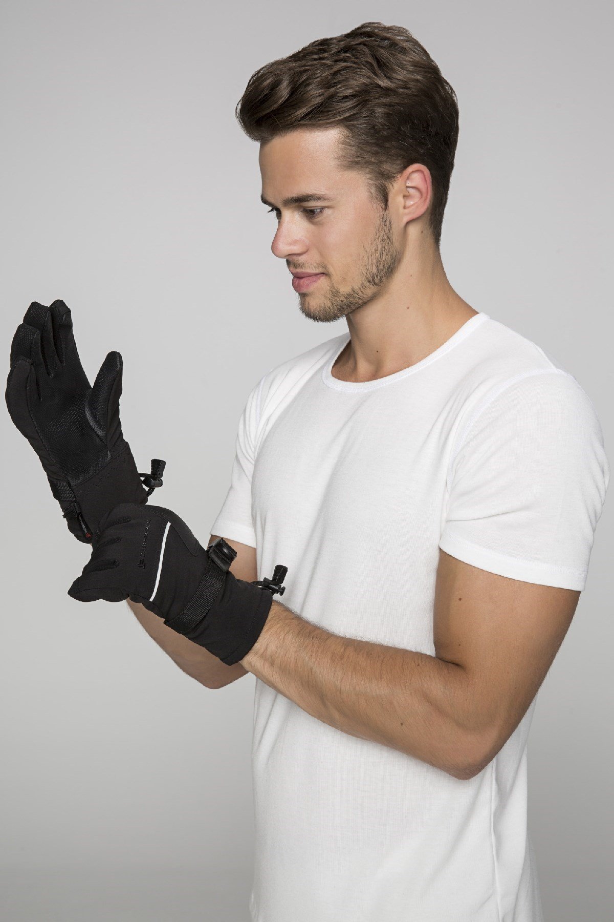 HZTG2003NEBIMV3NEBIMV3|HZTG2003|SİYAHThermoform Kayak Eldiveni-SİYAH