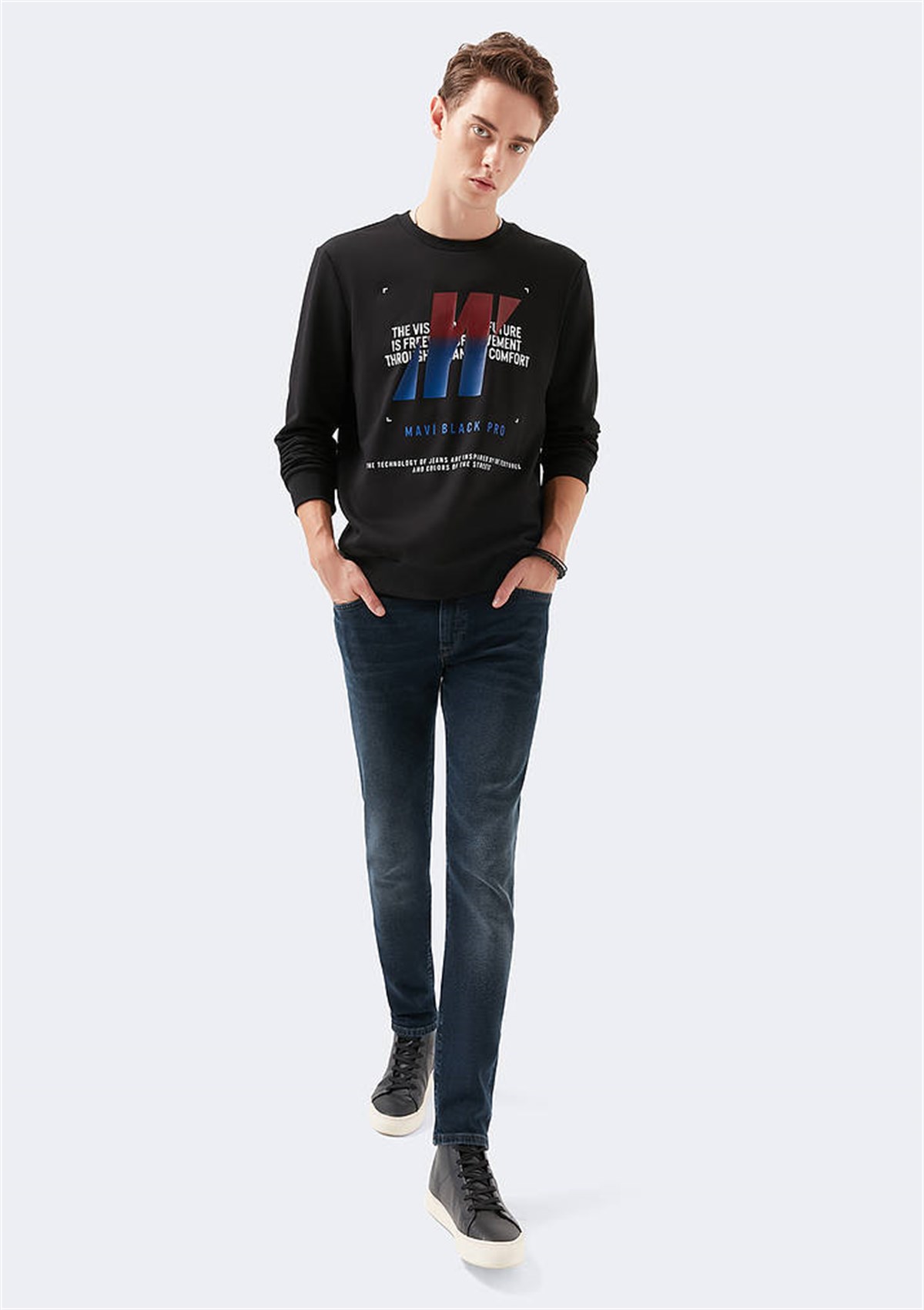 0042431958Mavi James Ink 90's Mavi Black Erkek Pantolon