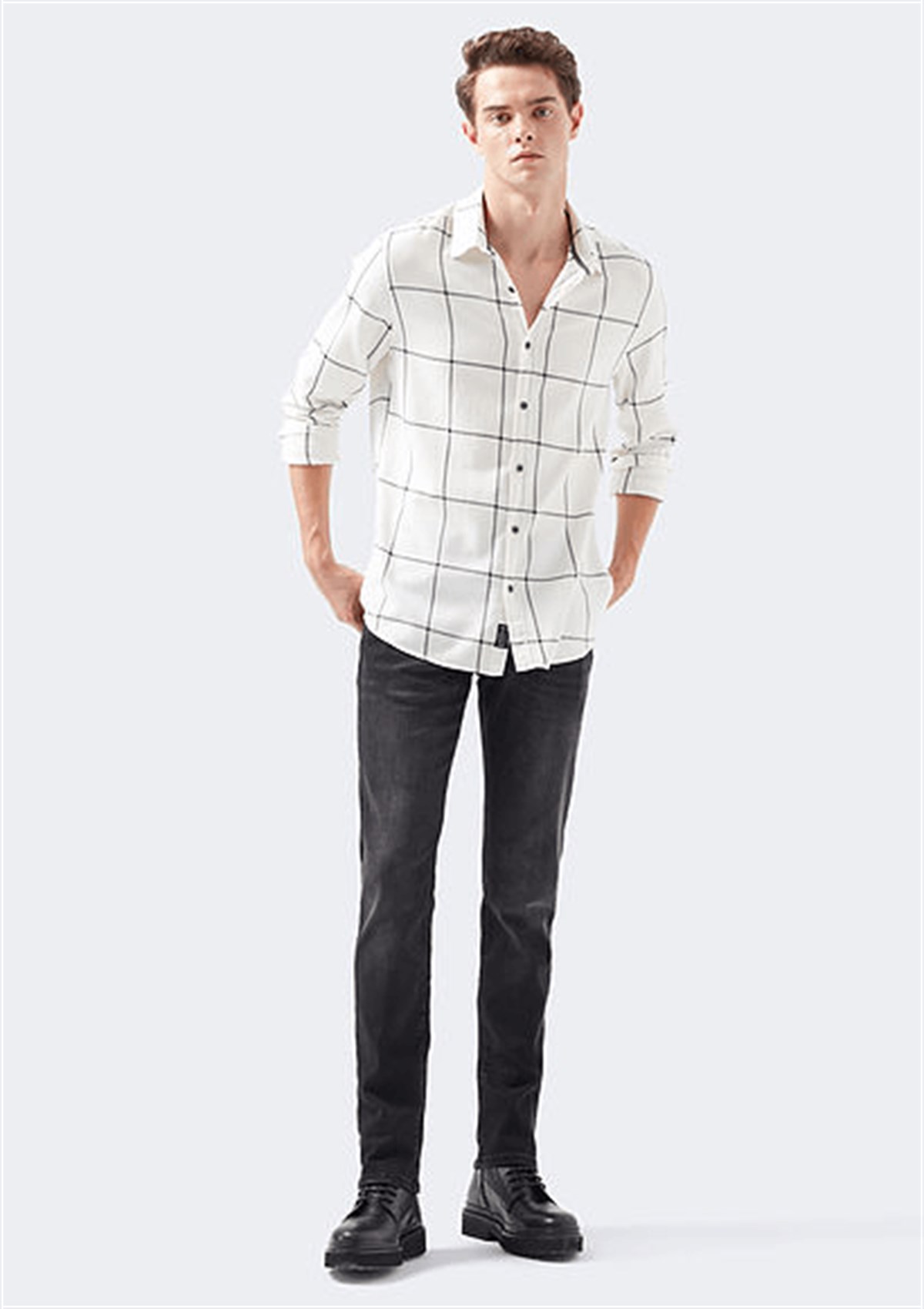 0035133159Mavi Marcus Black Brushed Mavi Black Erkek Pantolon
