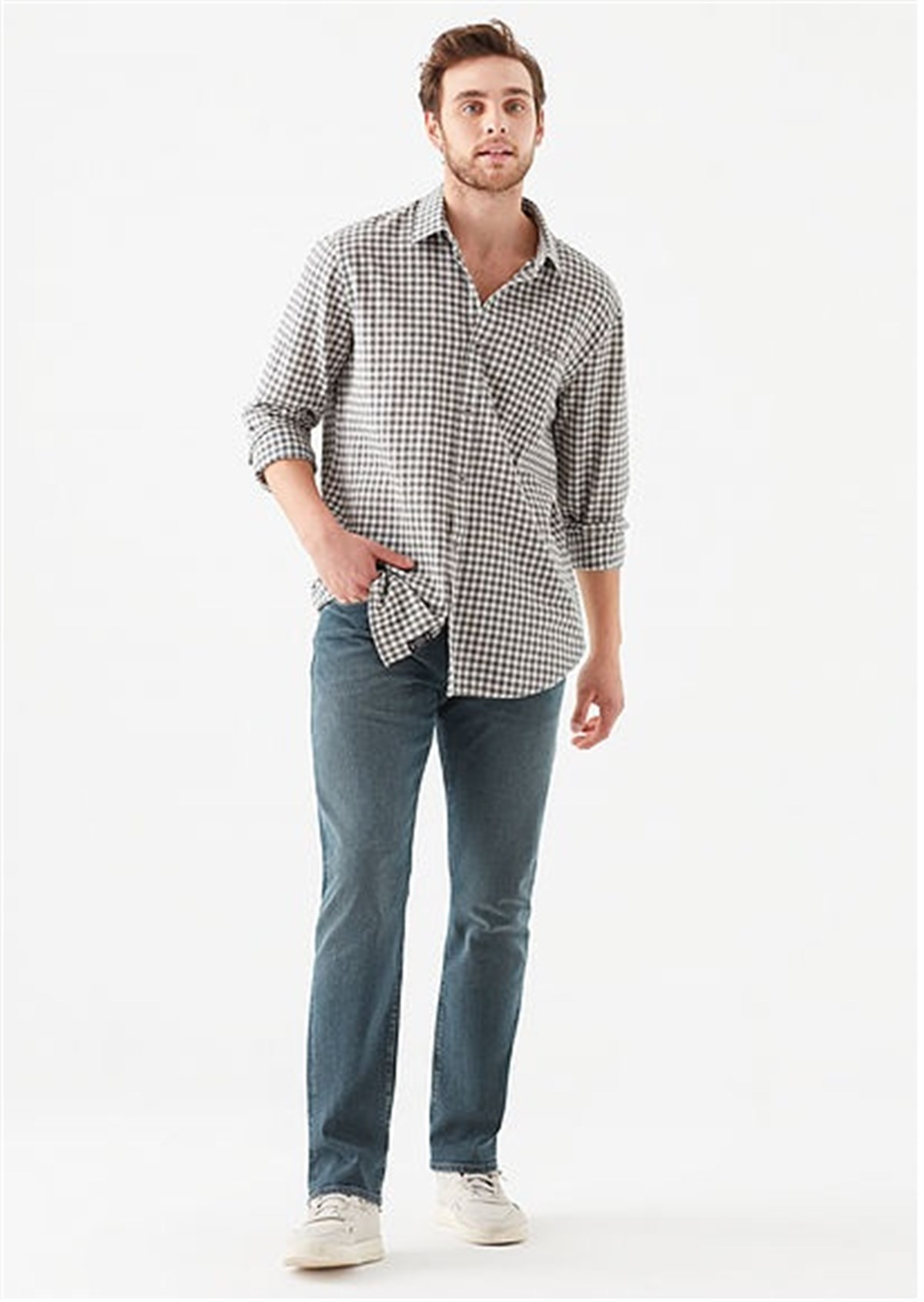 0037828186Mavi Martın Dark Foggy Shaded Mavi Black Erkek Pantolon