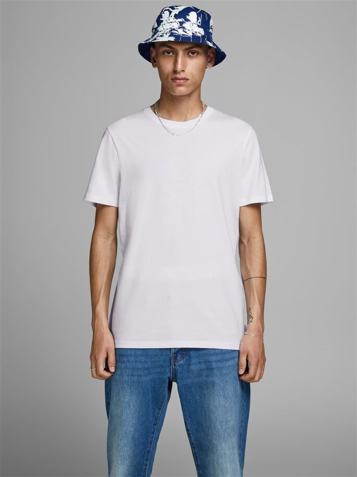 12156101Jack&Jones Jjeorganic Basic Tee SS O-Neck Noos Erkek T-Shirt-12156101
