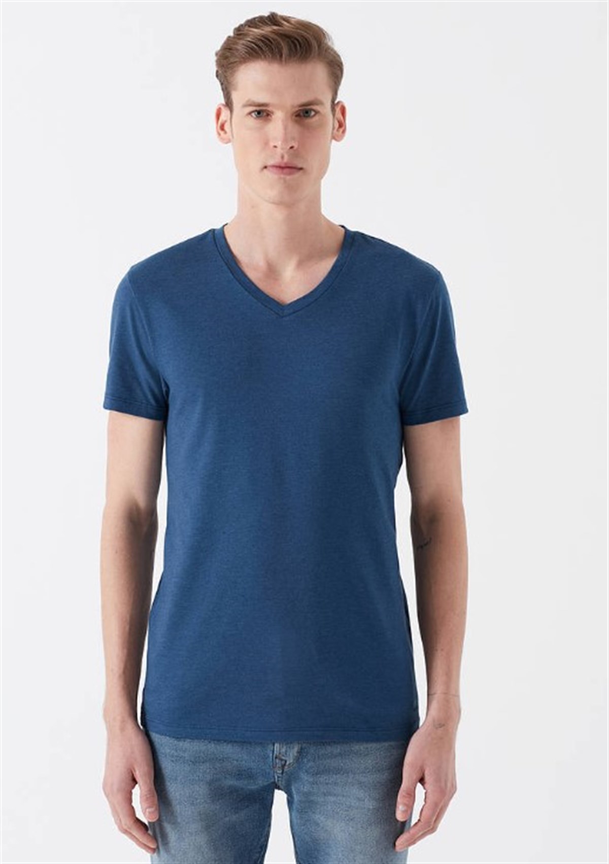 061748-18790MaviNEBIMV3|061748-18790|STDMAVİ STRETCH V YAKA TİŞÖRT indigo ERKEK T-SHIRT 061748-18790-STD