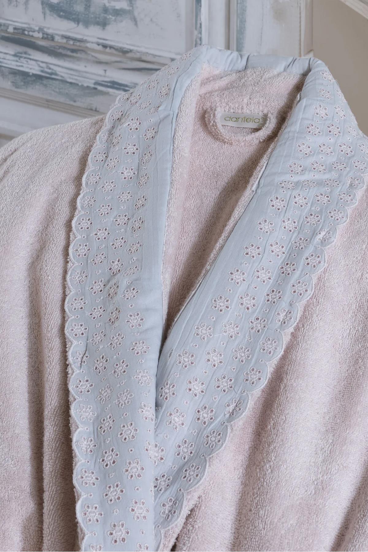 Dantela Ada 6lı Jakarlı Pamuklu Bornoz Seti Pudra-Mavi