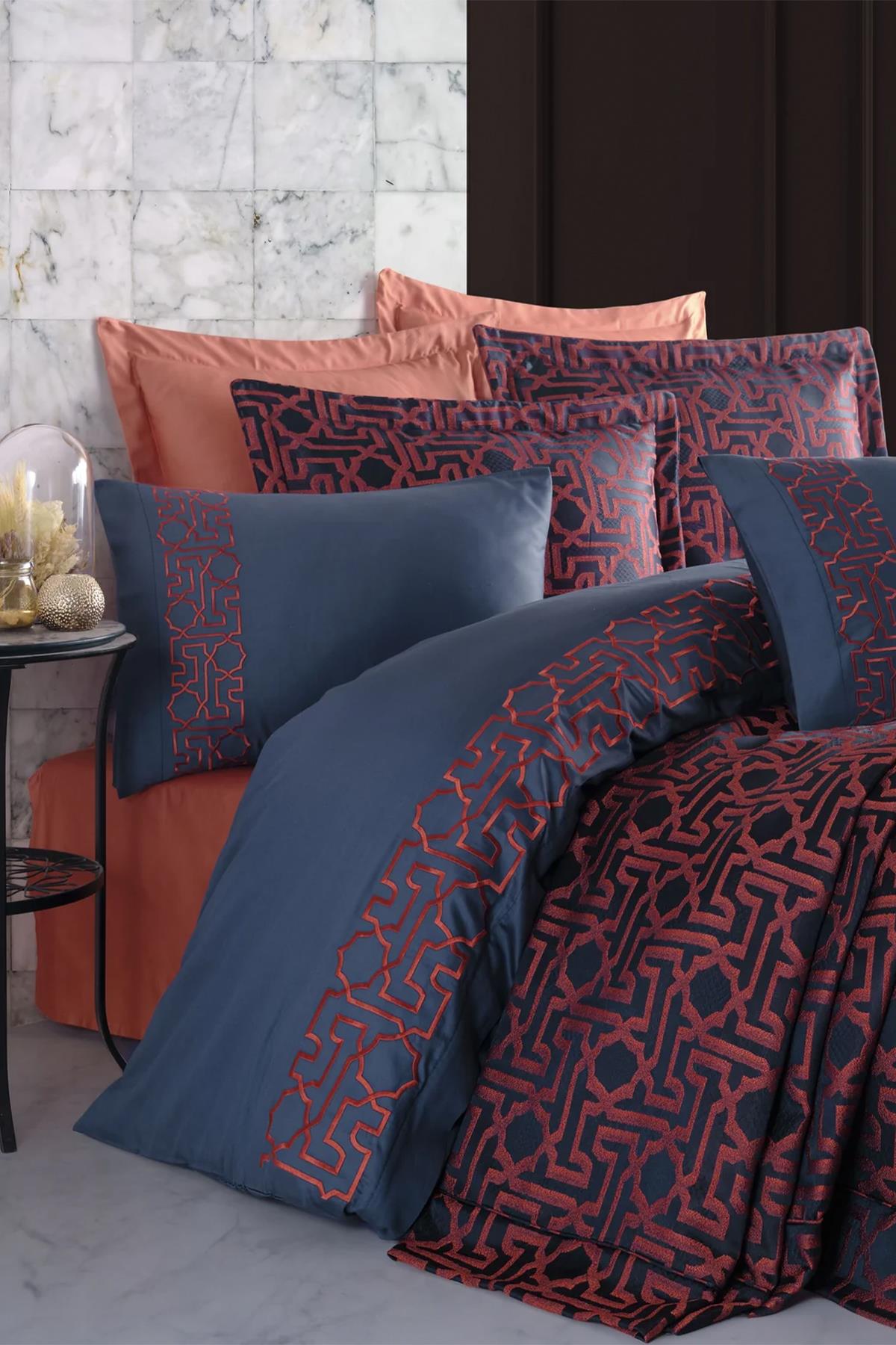 Dantela Vita Luna Nakışlı Nevresim Yatak Örtüsü Seti Kiremit