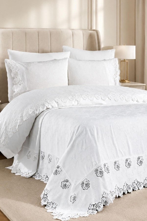 Royal Nazik Astene Nevresim Pike Set Çift Kişilik Krem