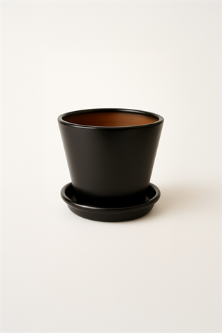 Evdek Tabaklı Siyah Konik Çömlek Saksı 14x15 Cm