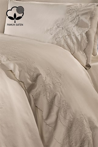 Royal Nazik Hanedan Nevresim-Pike Set Vizon Çift Kişilik