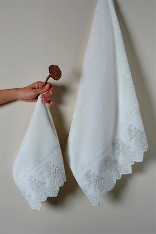 Royal Nazik Tual Banyo Havlu Krem 90x150 Cm