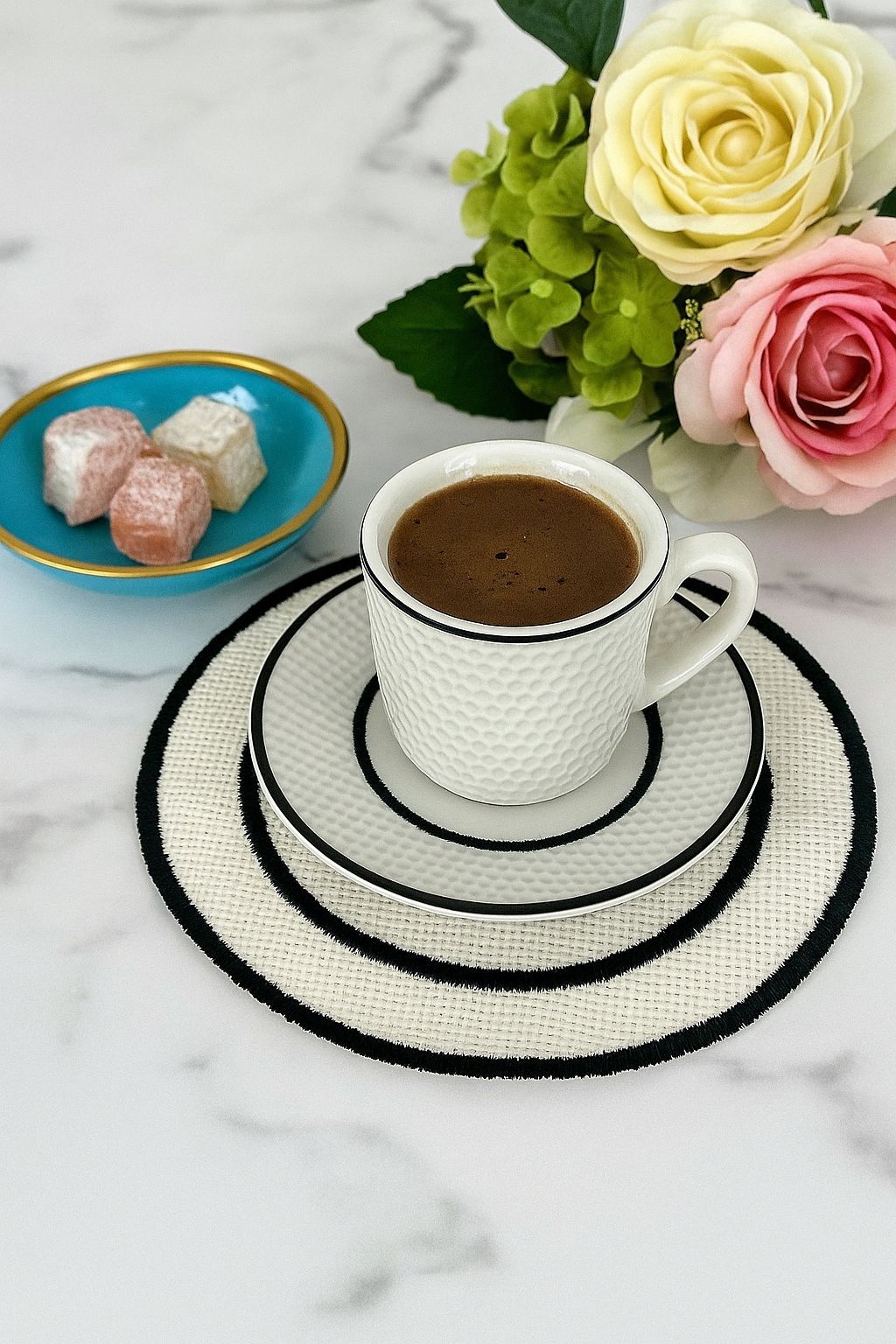 Arancione Co. Siyah Detaylı Çift Yuvarlak 6'lı Kokteyl Peçete