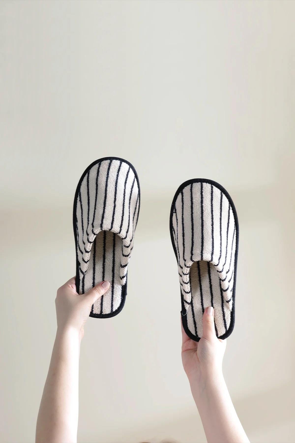 İrya In Lines Unisex Terlik 43-45
