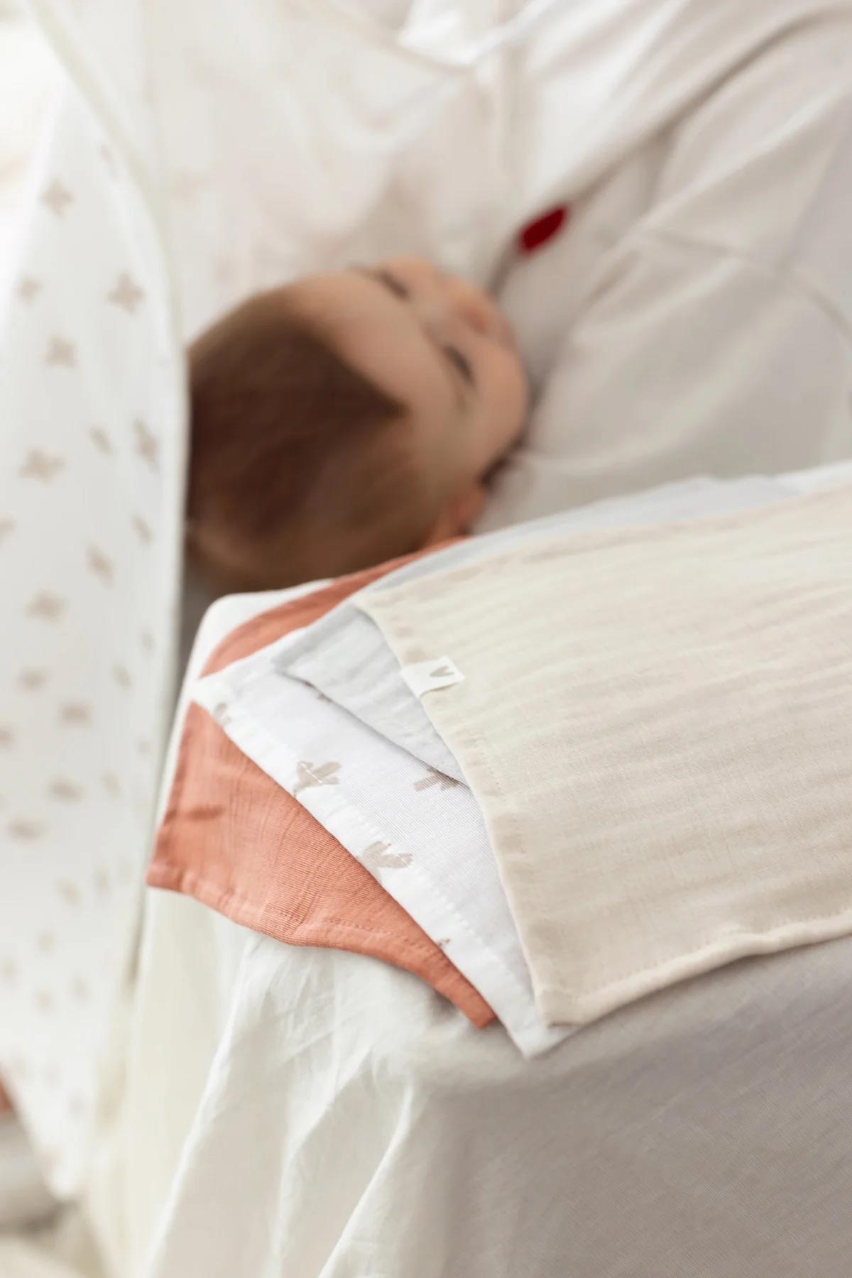 İrya Joy Of Colors Organik Pamuk 2 Katlı Müslin Ağız Bezi 4 Parça