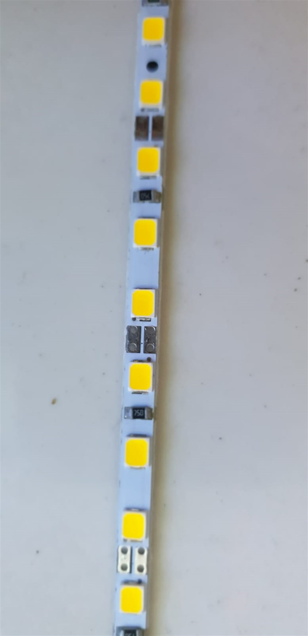 3200K GÜNIŞIĞI 4MM 2835 BAR LED 120 LEDLİ 12V