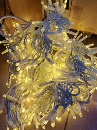 2x2 PERDE LED DIŞ MEKAN 400 LEDLİ  GÜNIŞIĞI