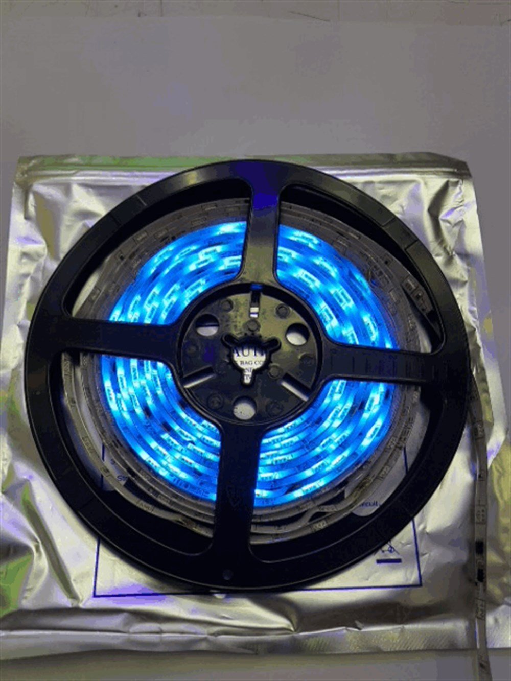 AKAR ANİMASYONLU 3 ÇİPLİ ŞERİT LED