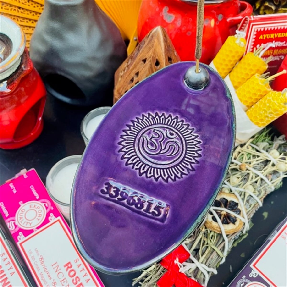 Om (Aum) Tütsülük 3396815