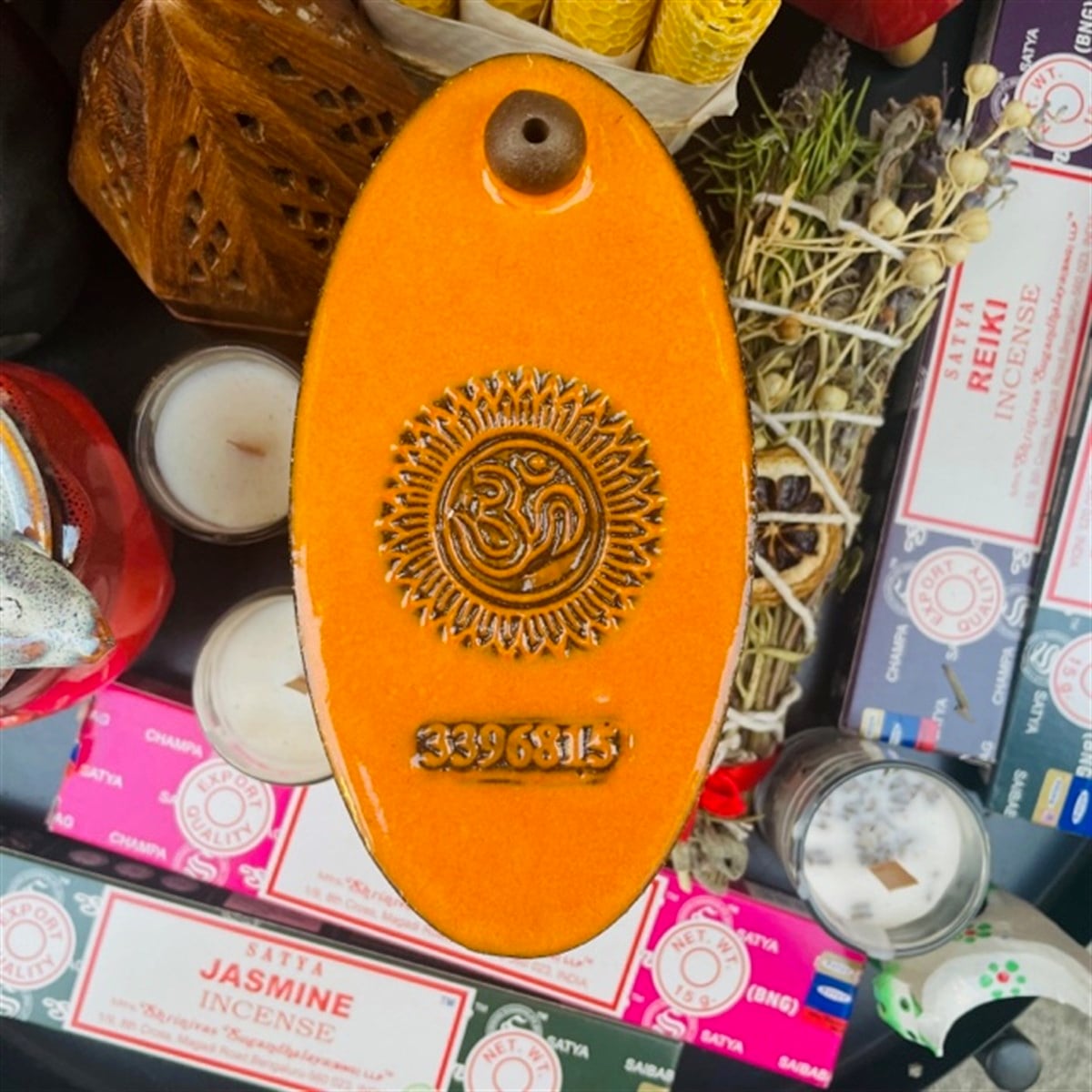 Om (Aum) Tütsülük 3396815