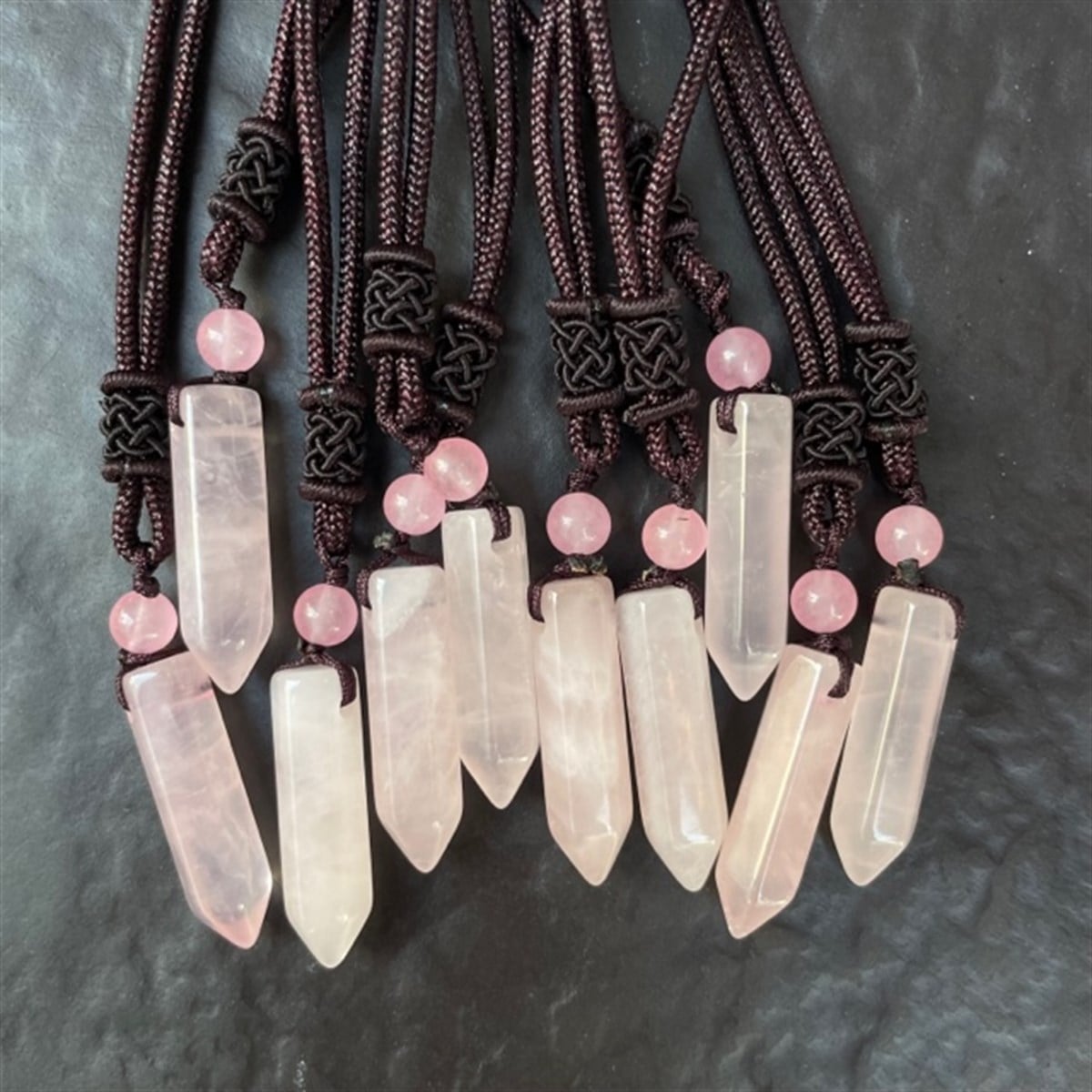 Pembe Kuvars Kolye Ucu (Ayarlanabilir İpli)