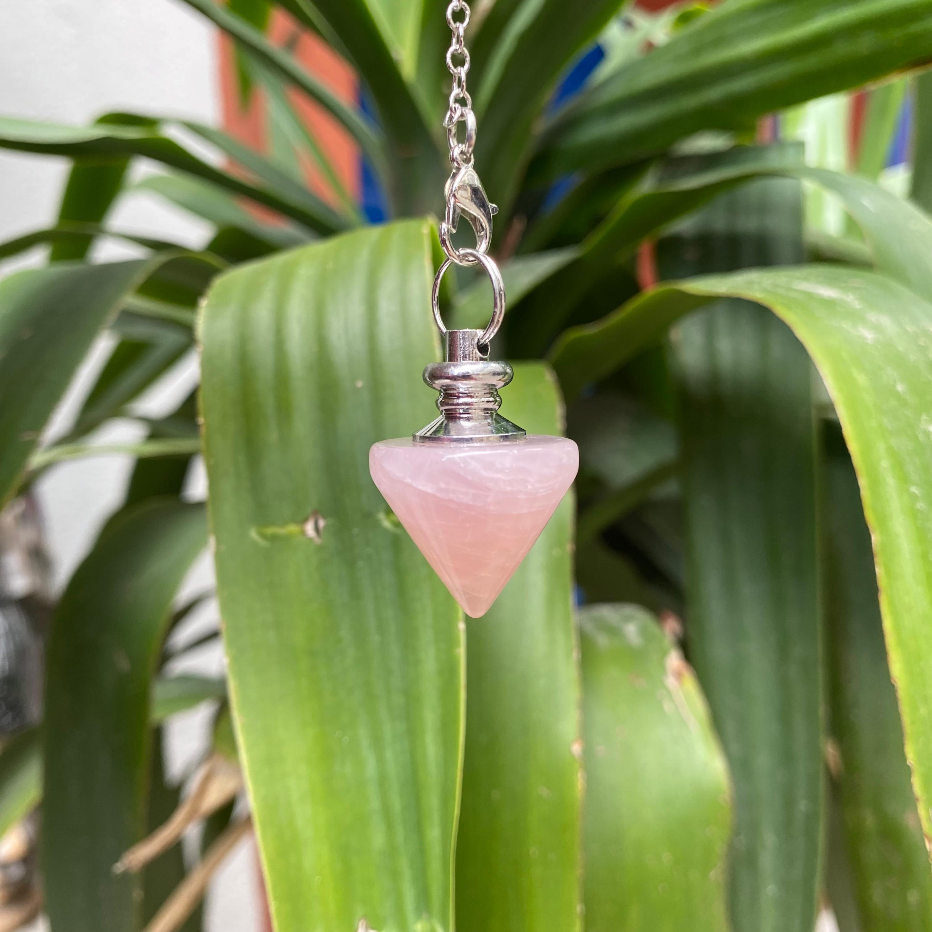 Pembe Kuvars Sarkaç
