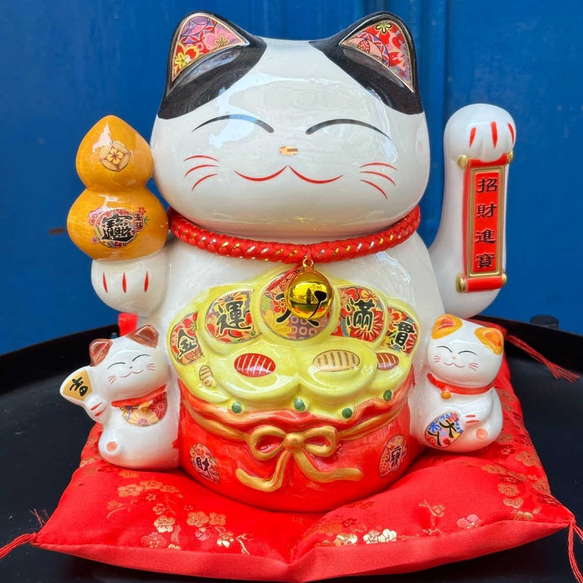 Seramik Çağıran kedi Maneki Neko L1