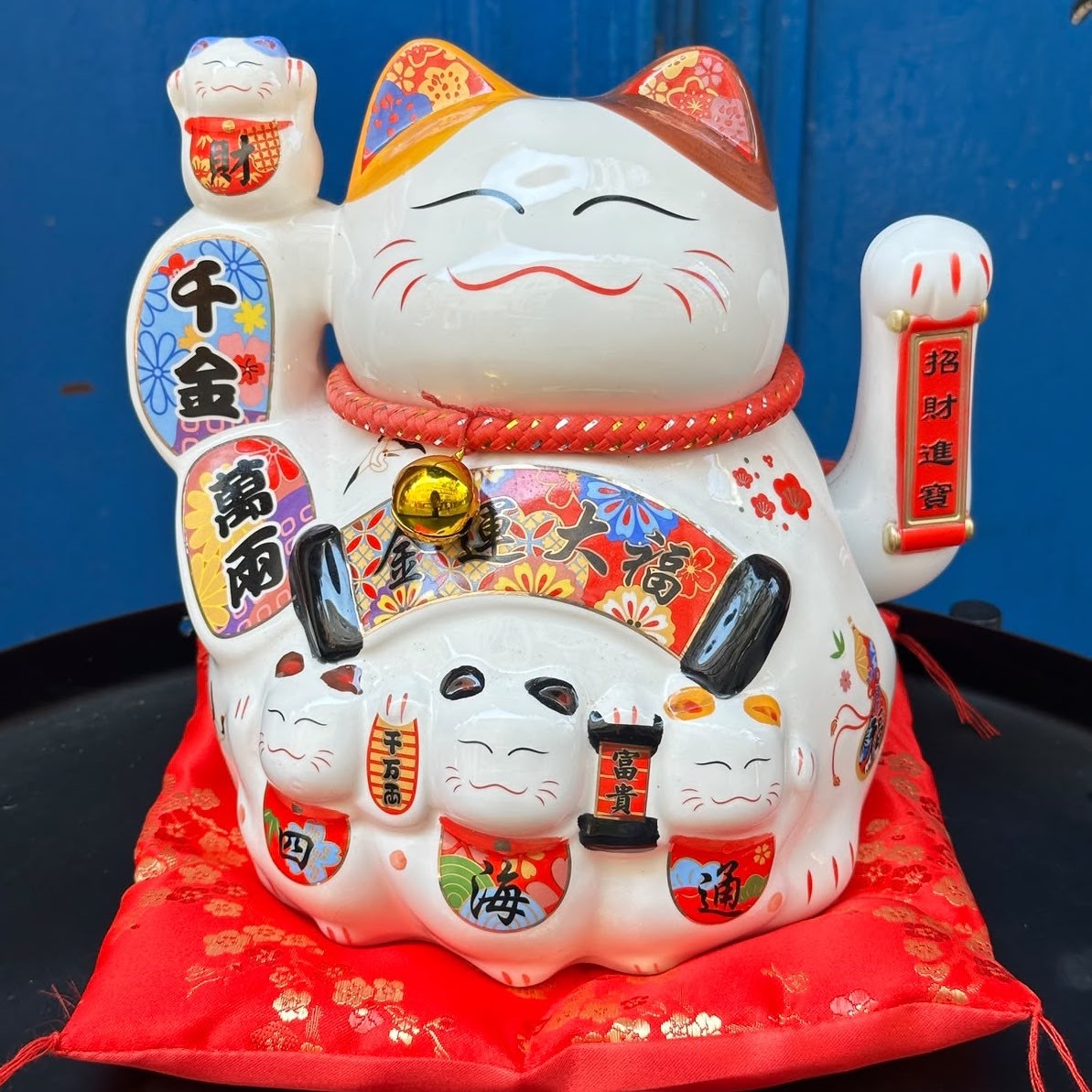 Seramik Çağıran kedi Maneki Neko L4