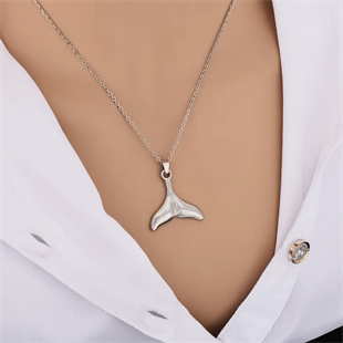 Balina Kuyruğu Kolye